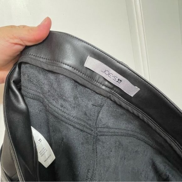 New Joe's Mid Rise Black Faux Leather Cropped Bootcut Jeans Size 31 - Picture 6 of 8